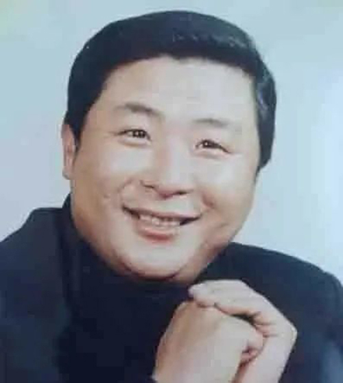 范偉恩師相聲表演藝術家陳連仲因病逝世，享年73歲 相聲 范偉 陳連仲 名家堂  第1張